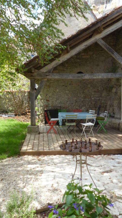 Отель Les Jardins Sauvages Cabrerets Экстерьер фото